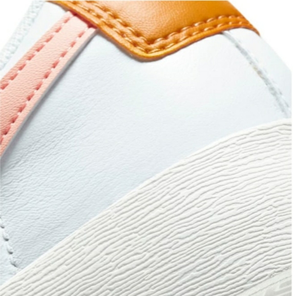 Nike Blazer Low Sneaker Size-9 (NWT) - Picture 5 of 5